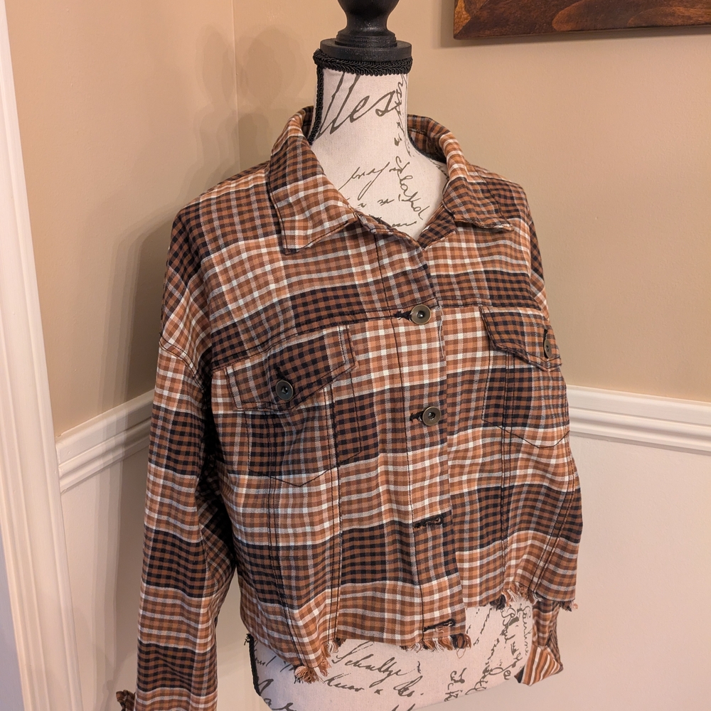 CATO Plaid Brown And Yellow Women's XL Cropped Jacket